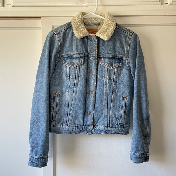 Levi's Original Sherpa Trucker Jacket - Picture 3 of 12